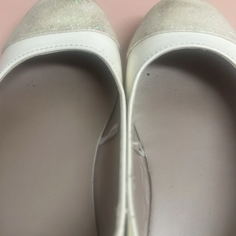 Kids White Glitter Cap Toe Ballet Flats Dress Shoes SZ 13